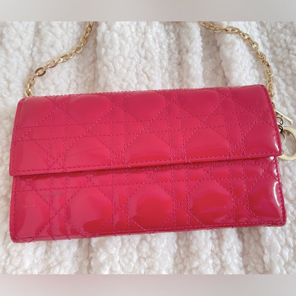 AUTHENTIC Dior wallet on chain pink patent leather - Picture 1 of 10